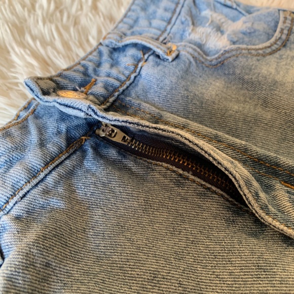 Princess Polly High Waisted Distressed Shorts - Picture 8 of 9